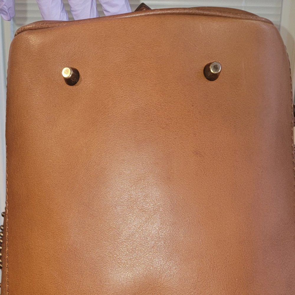 RARE BROWN BURBERRY Studded Heart Bag Brown Leather - Picture 5 of 15